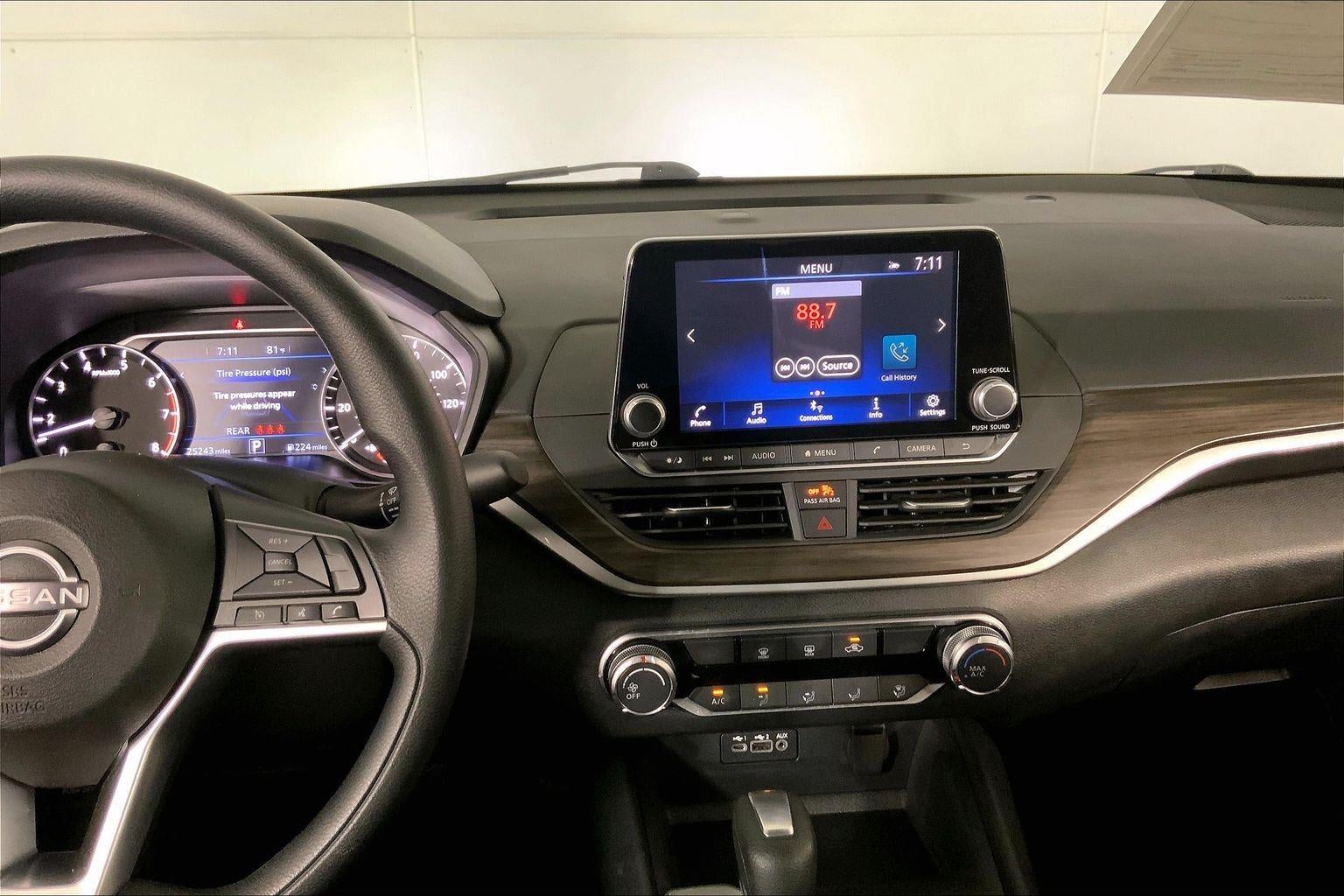 2025 Nissan Altima SV