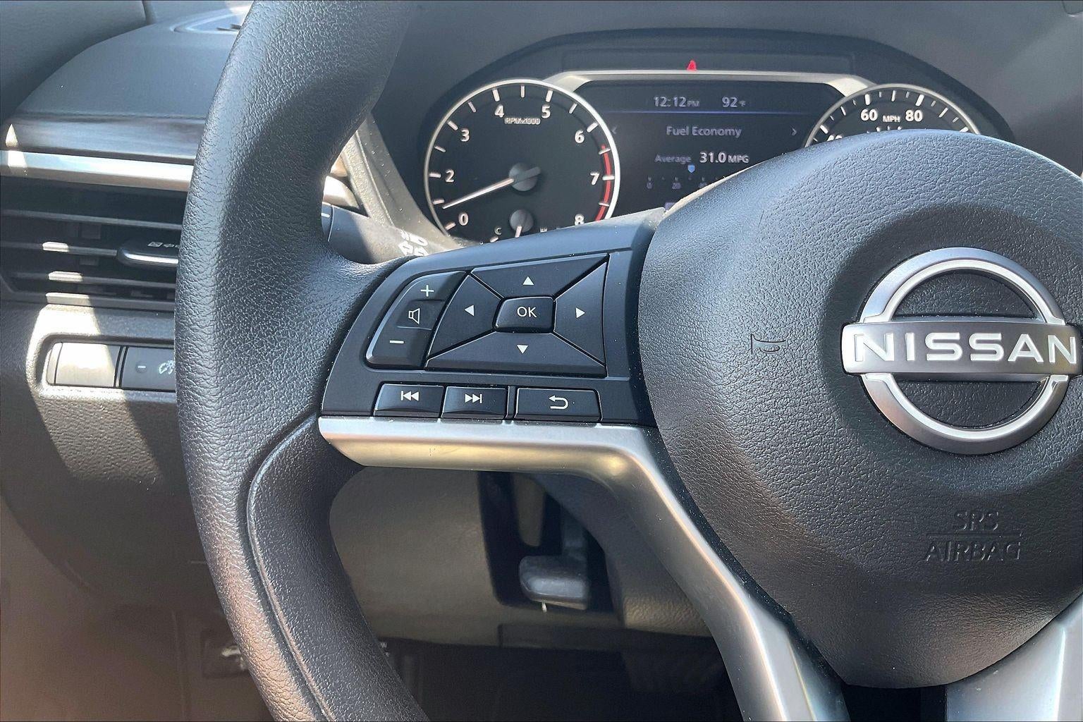 2025 Nissan Altima SV