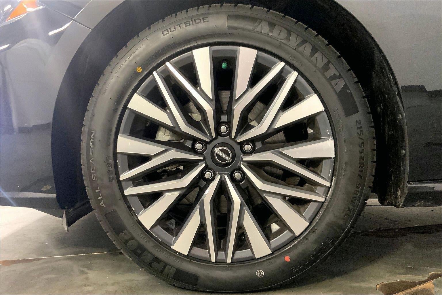 2025 Nissan Altima SV
