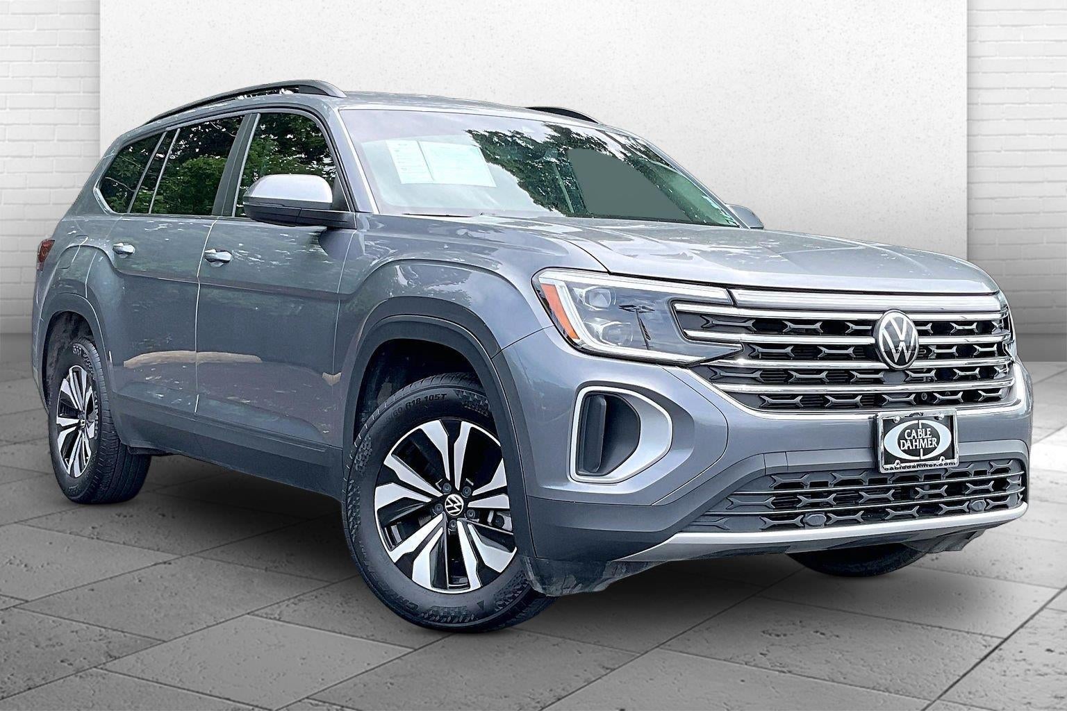 2024 Volkswagen Atlas 2.0T SE