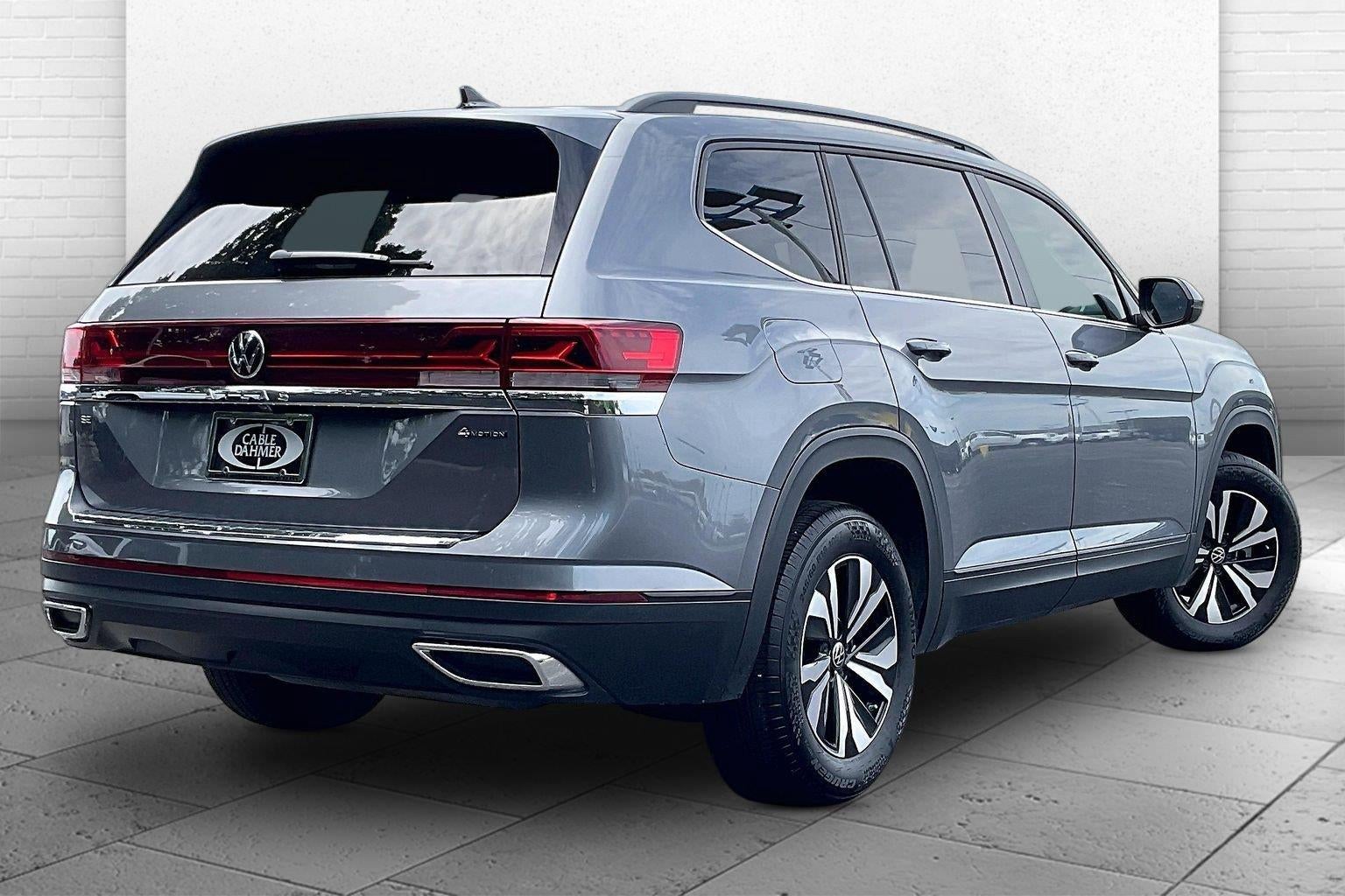 2024 Volkswagen Atlas 2.0T SE