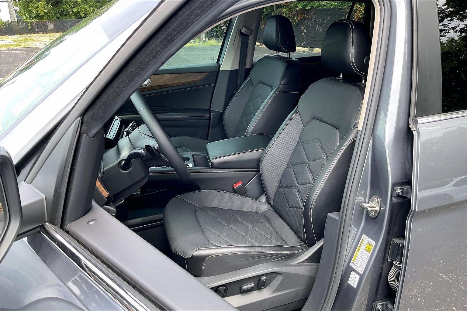 2024 Volkswagen Atlas 2.0T SE