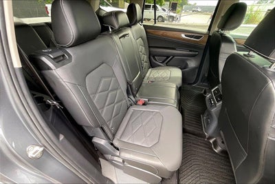 2024 Volkswagen Atlas 2.0T SE
