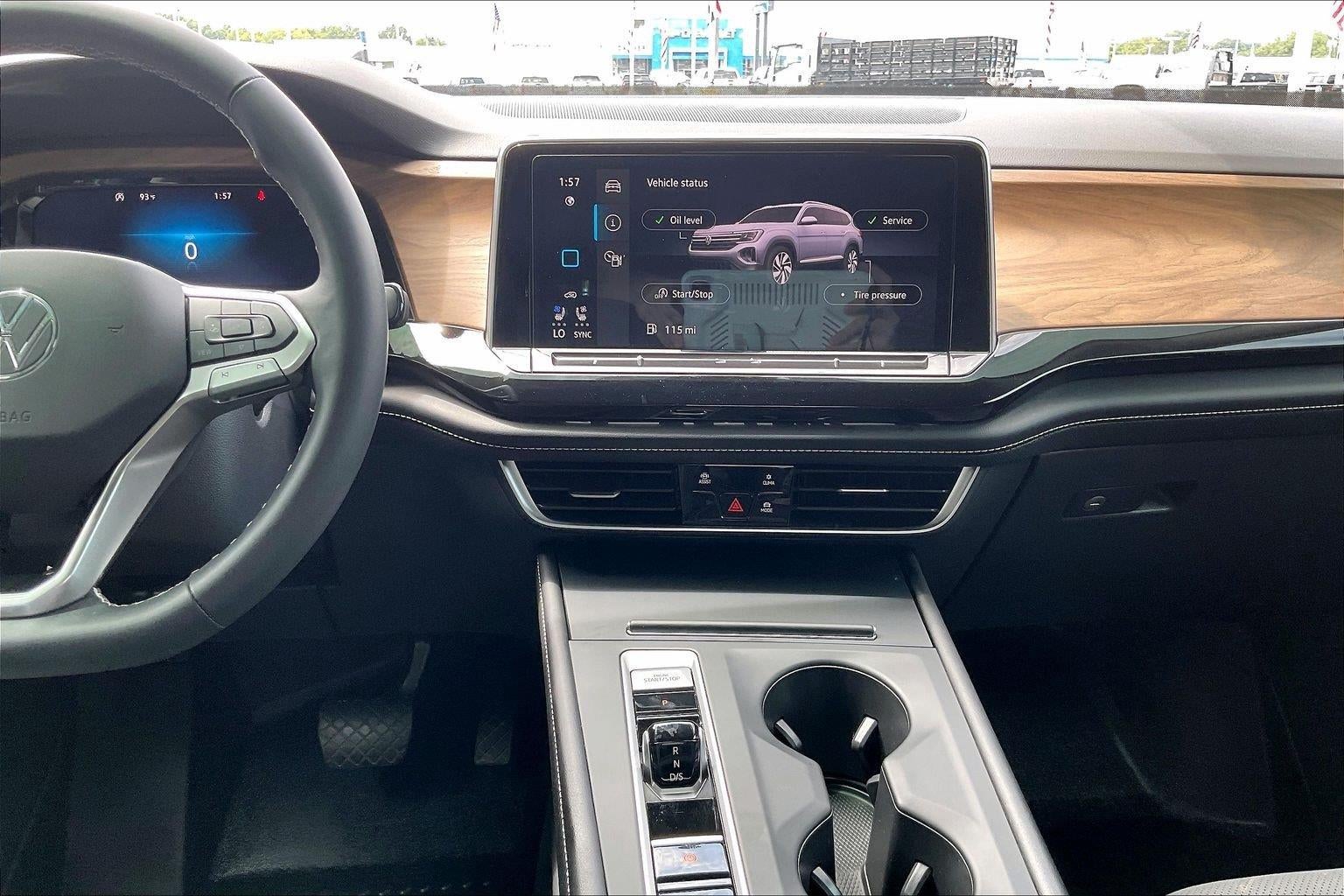 2024 Volkswagen Atlas 2.0T SE