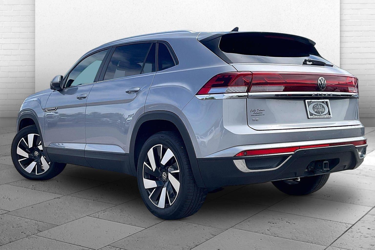 2024 Volkswagen Atlas Cross Sport 2.0T SE w/Technology