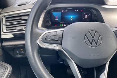 2024 Volkswagen Atlas Cross Sport 2.0T SE w/Technology
