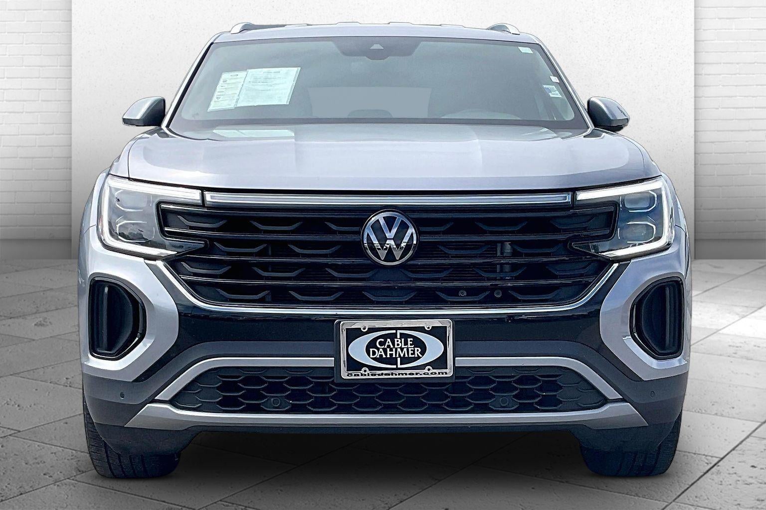 2024 Volkswagen Atlas Cross Sport 2.0T SE w/Technology