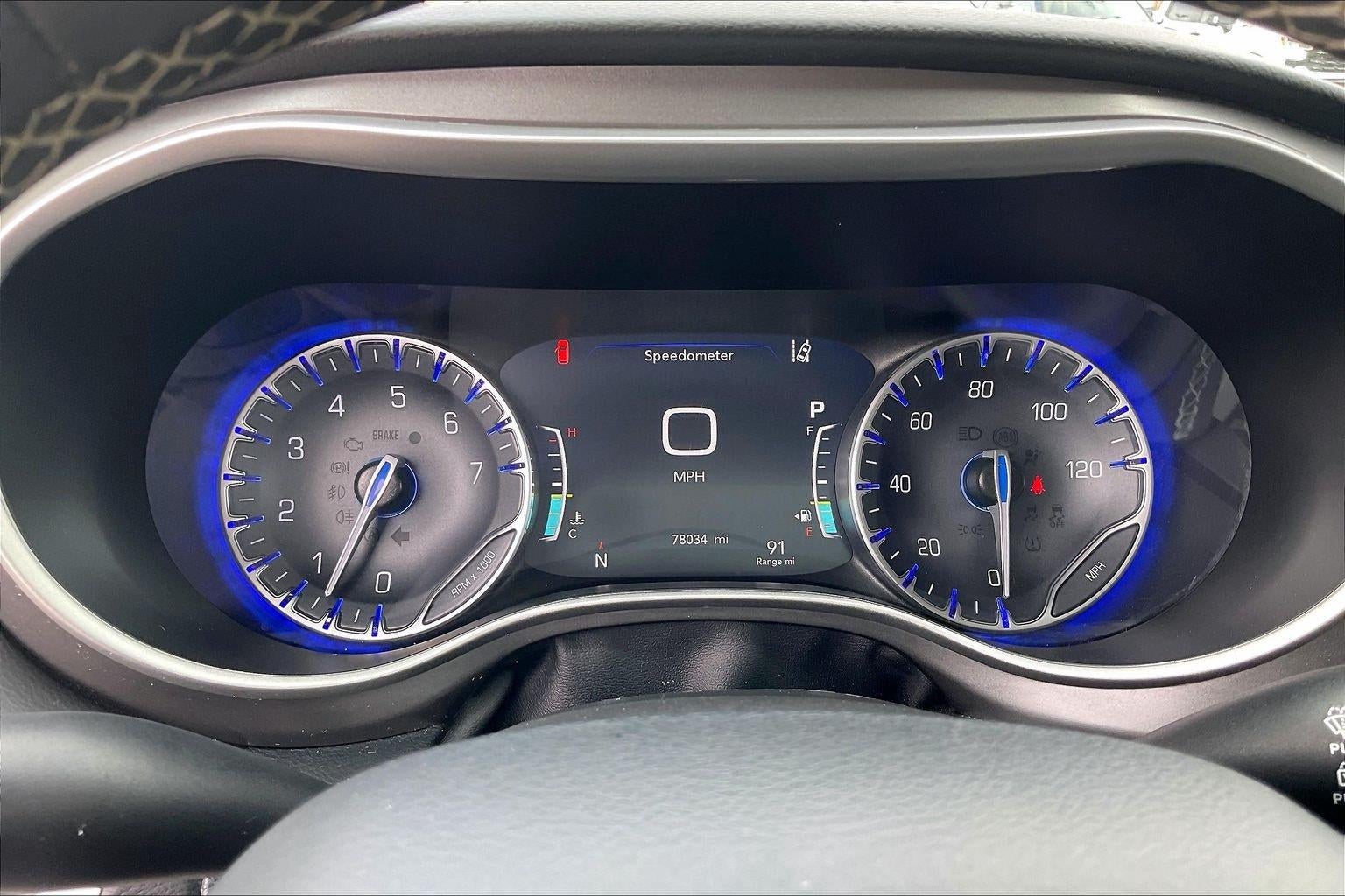 2024 Chrysler Pacifica Touring L