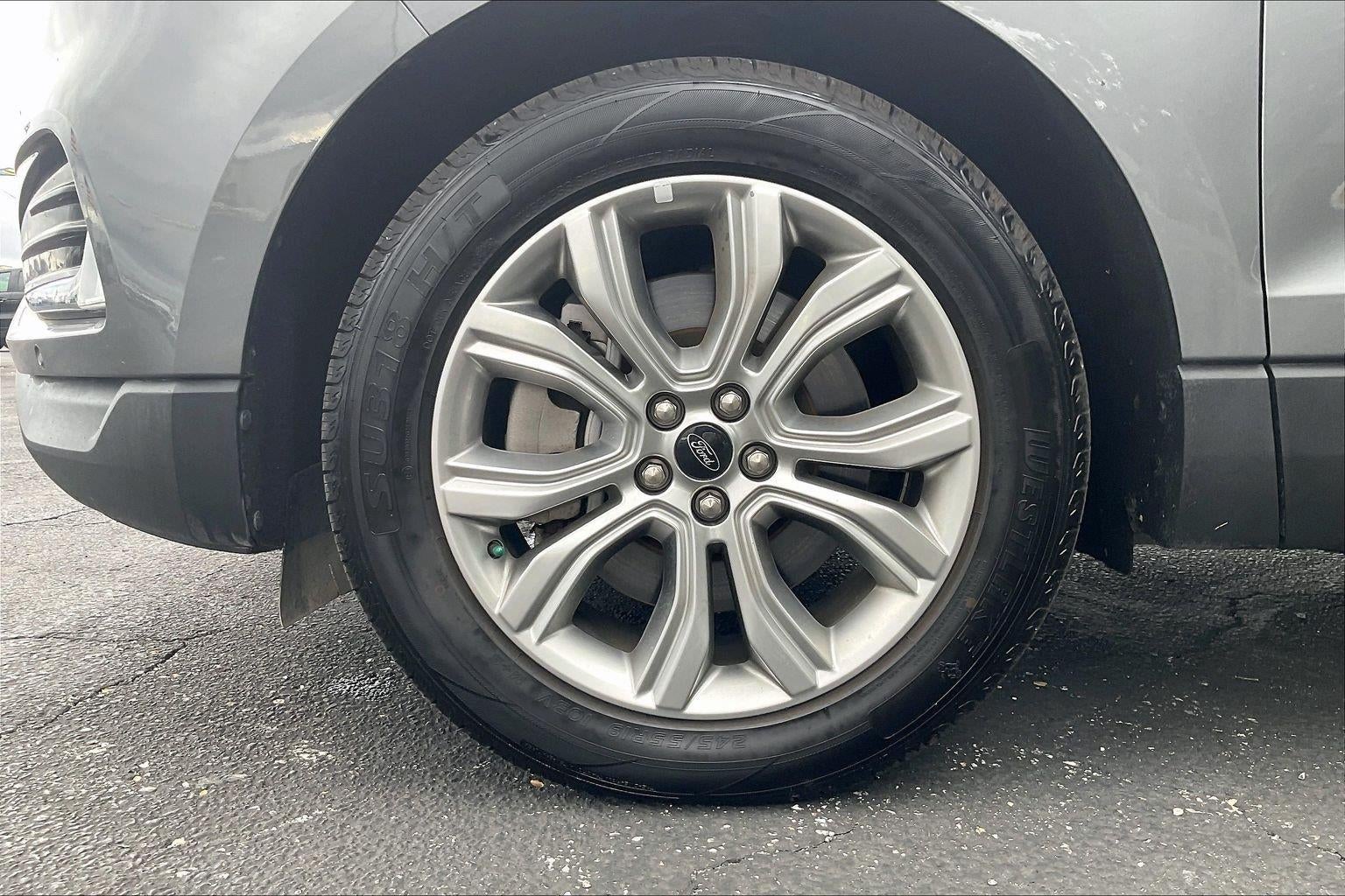 2024 Ford Edge Titanium
