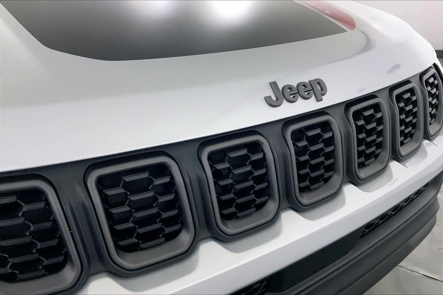 2025 Jeep Compass Trailhawk