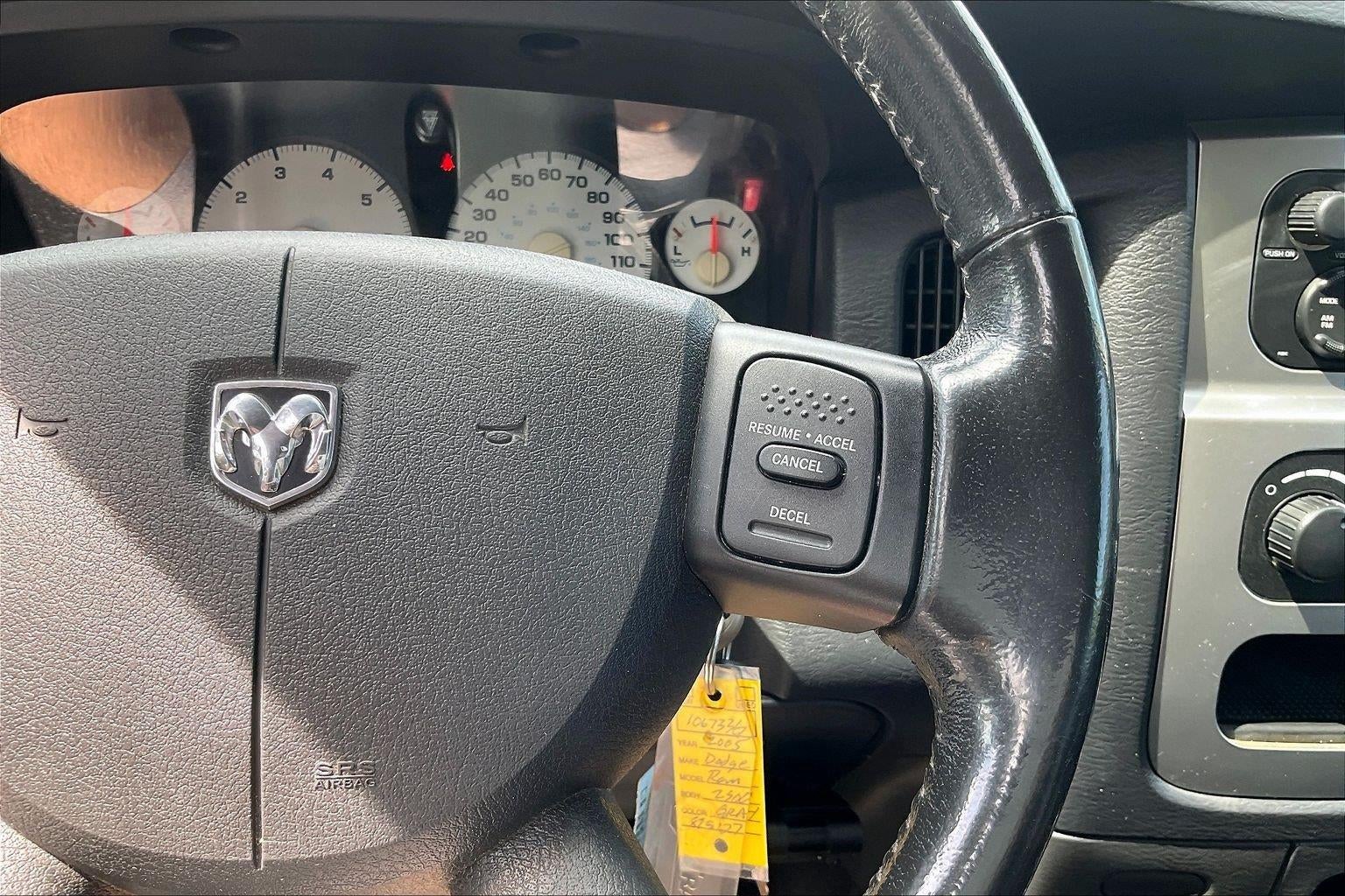 2005 Dodge Ram 2500 SLT