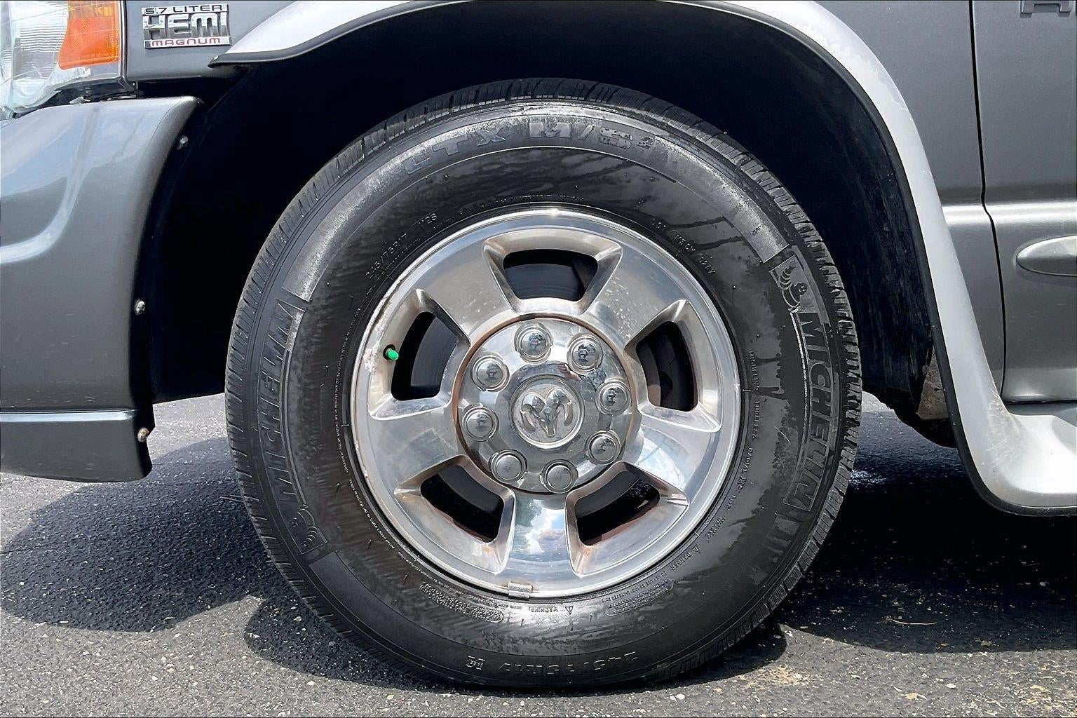 2005 Dodge Ram 2500 SLT