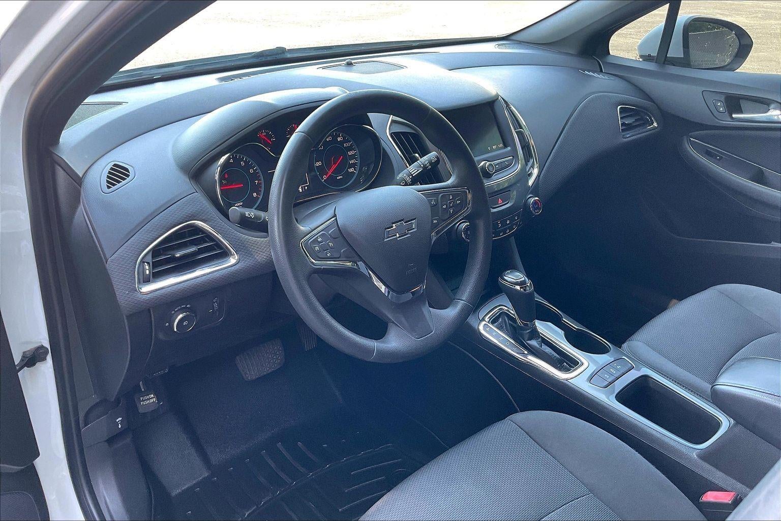 2019 Chevrolet Cruze LT