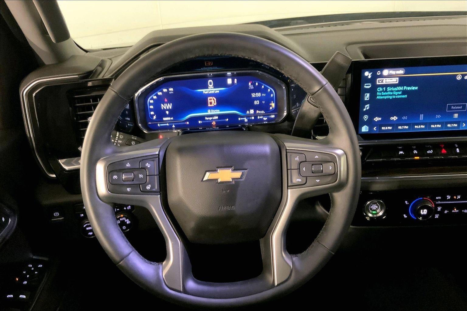 2023 Chevrolet Silverado 1500 LT (2FL)