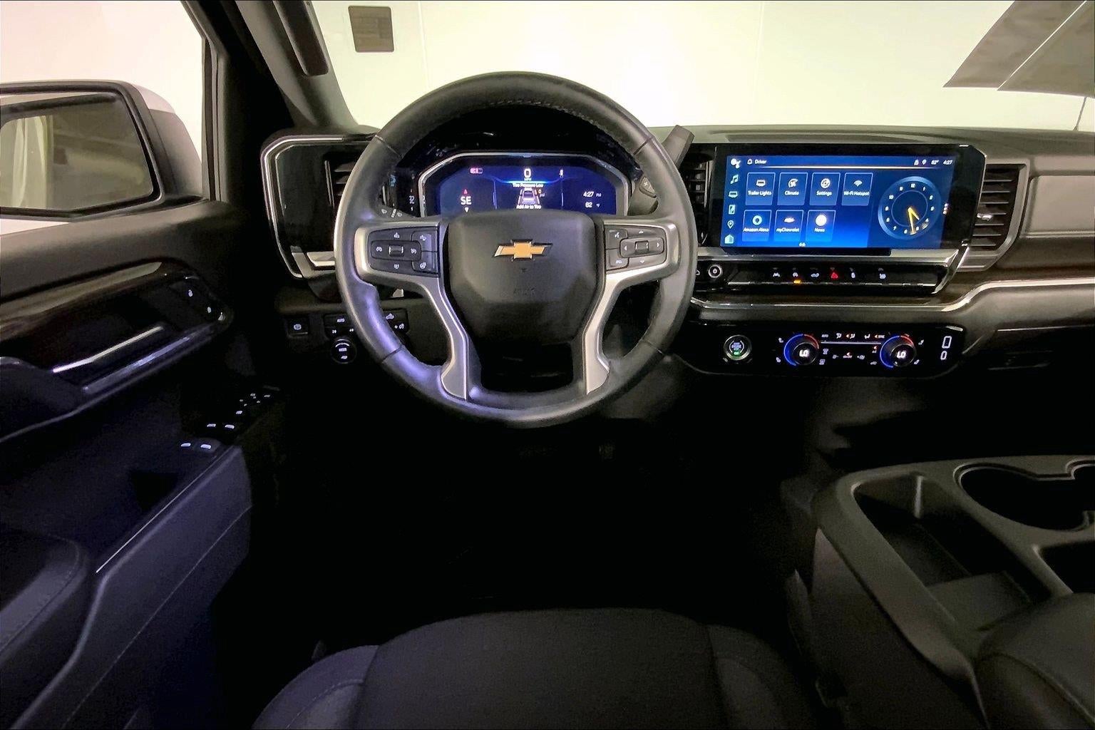 2024 Chevrolet Silverado 1500 LT (2FL)