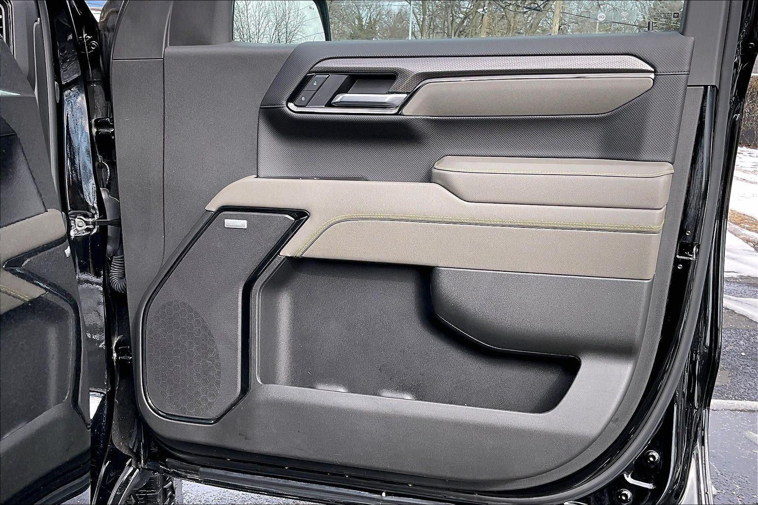 2025 Chevrolet Silverado 1500 ZR2