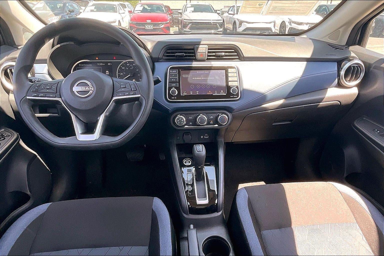 2025 Nissan Versa SV