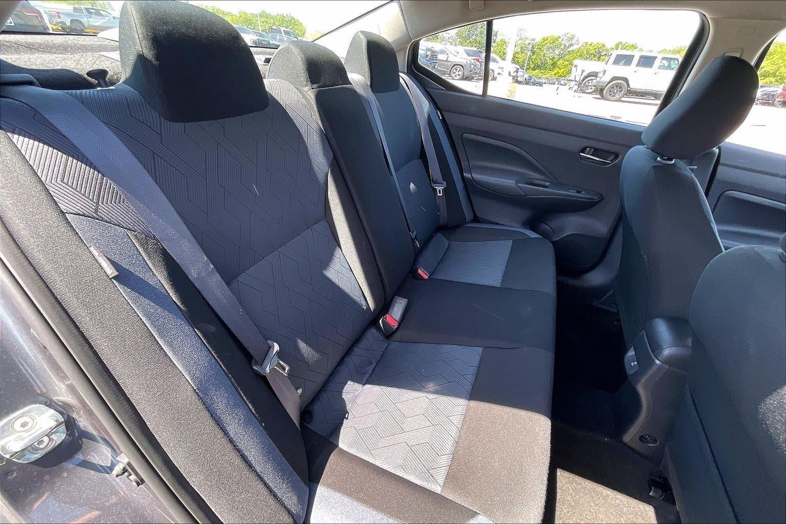 2025 Nissan Versa SV