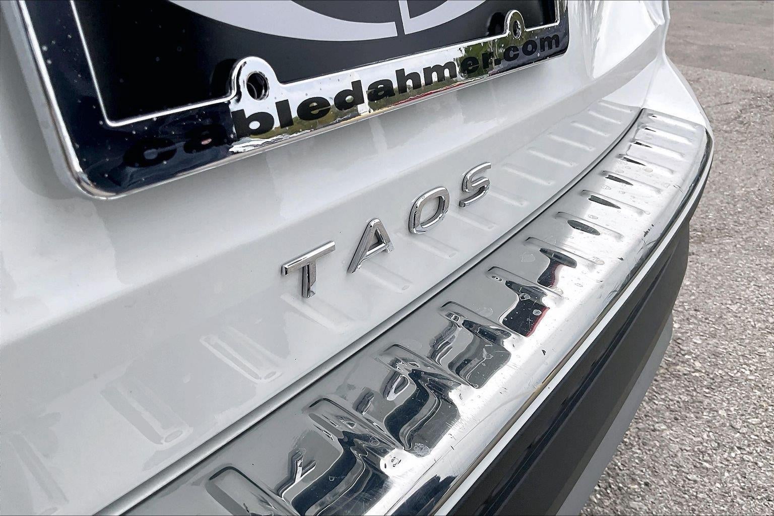 2024 Volkswagen Taos SE