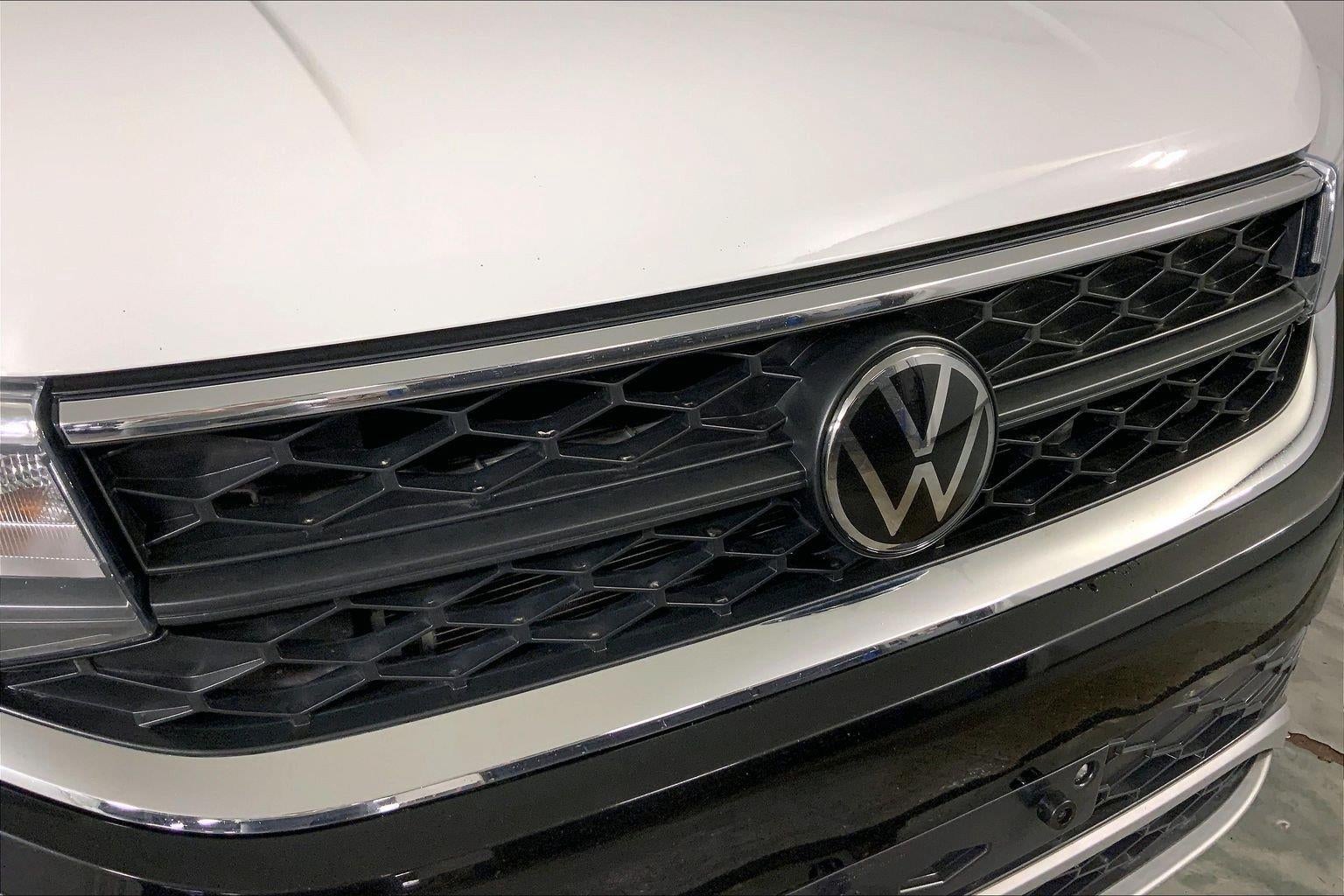 2024 Volkswagen Taos SE