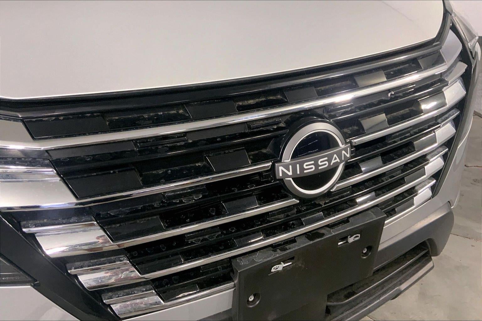 2025 Nissan Rogue SV
