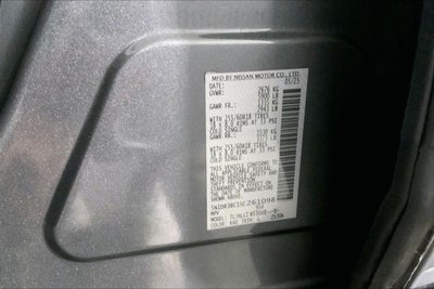2025 Nissan Pathfinder SV