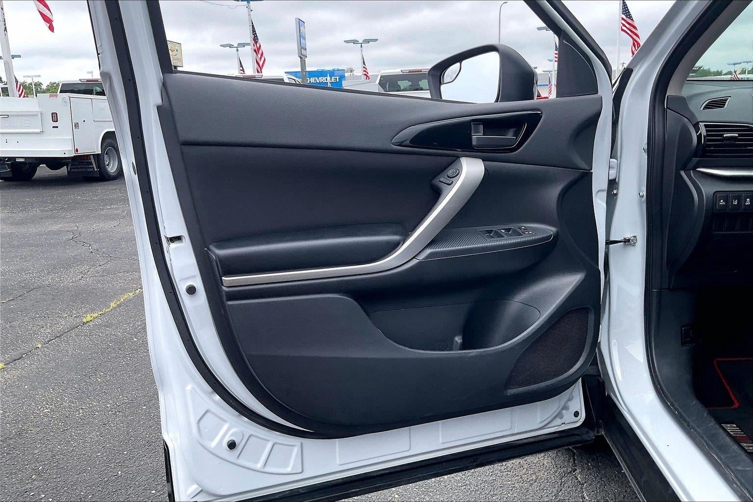 2024 Mitsubishi Eclipse Cross LE