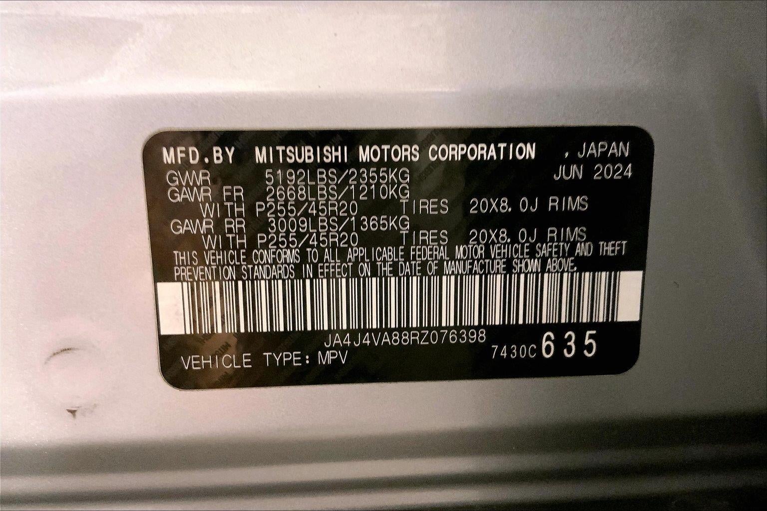 2024 Mitsubishi Outlander SE