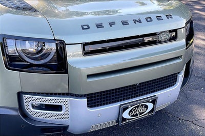 2020 Land Rover Defender SE
