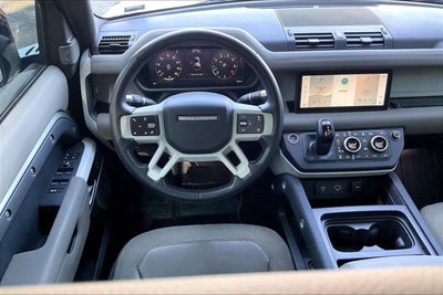 2020 Land Rover Defender SE