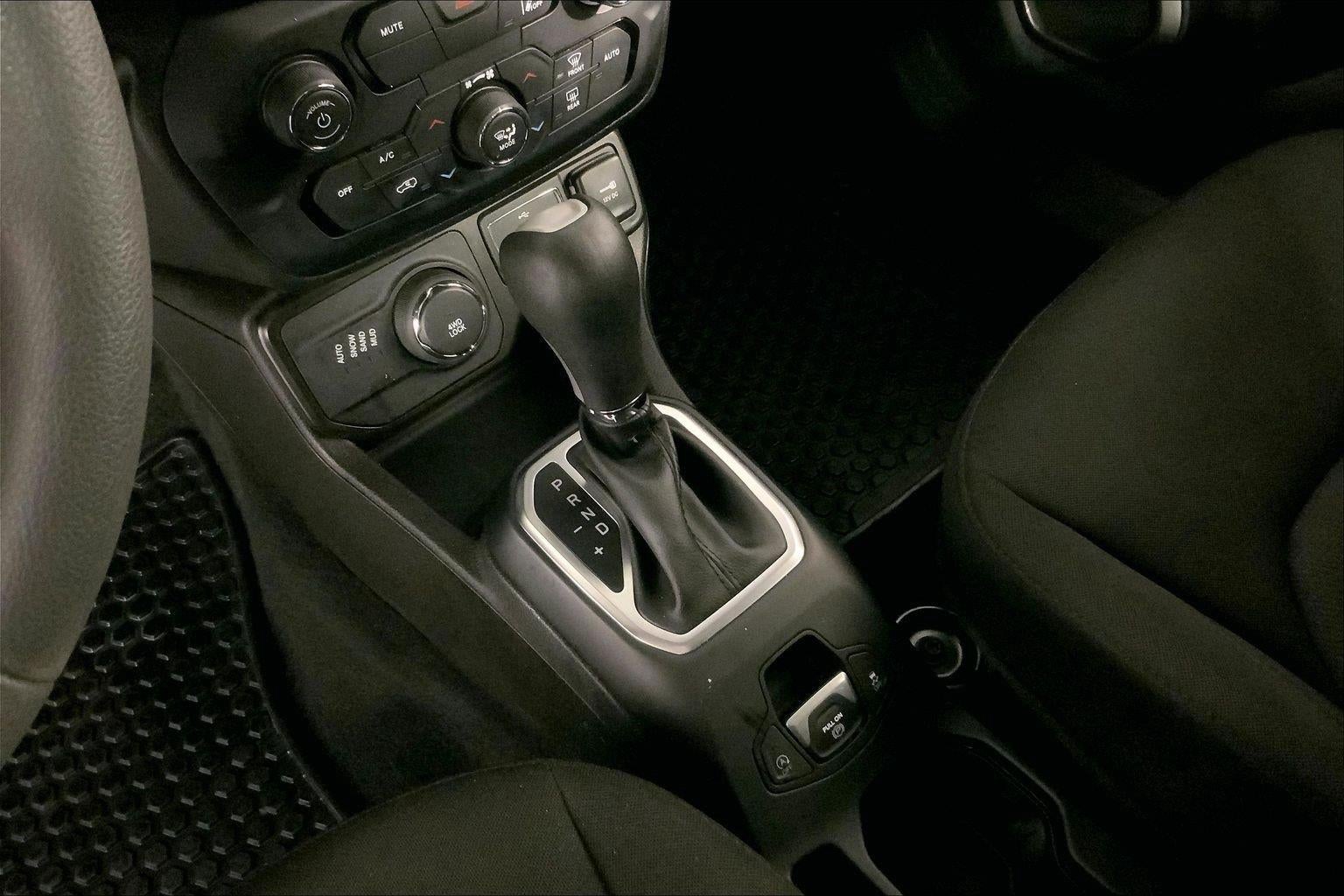 2023 Jeep Renegade Latitude