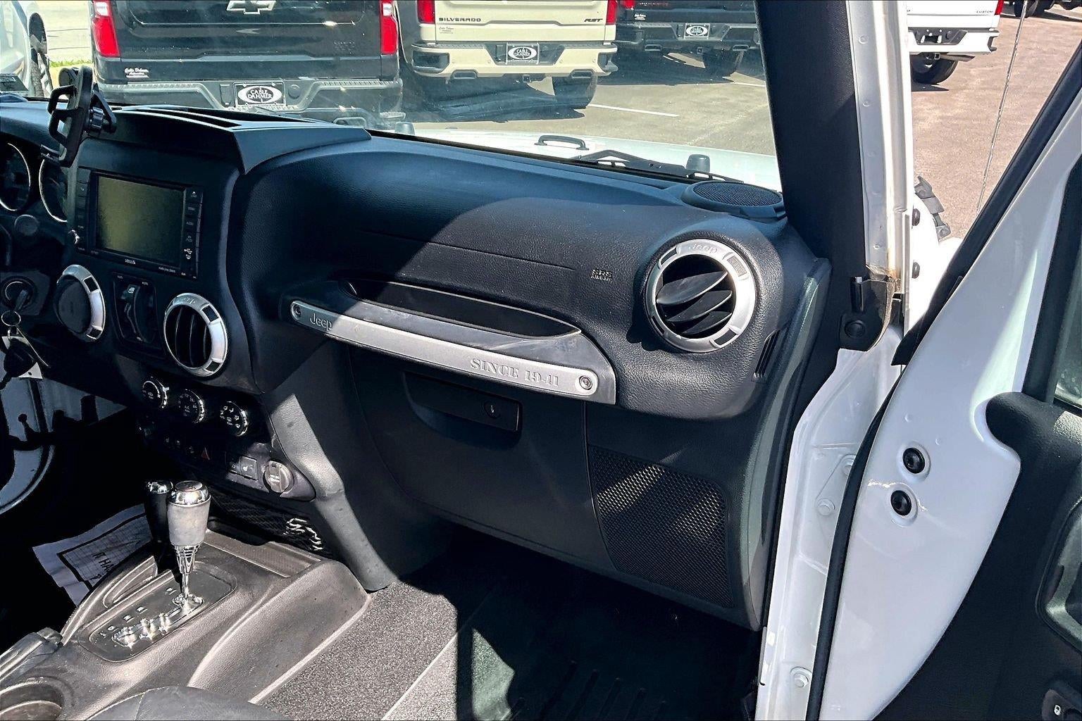 2016 Jeep Wrangler Unlimited Sahara