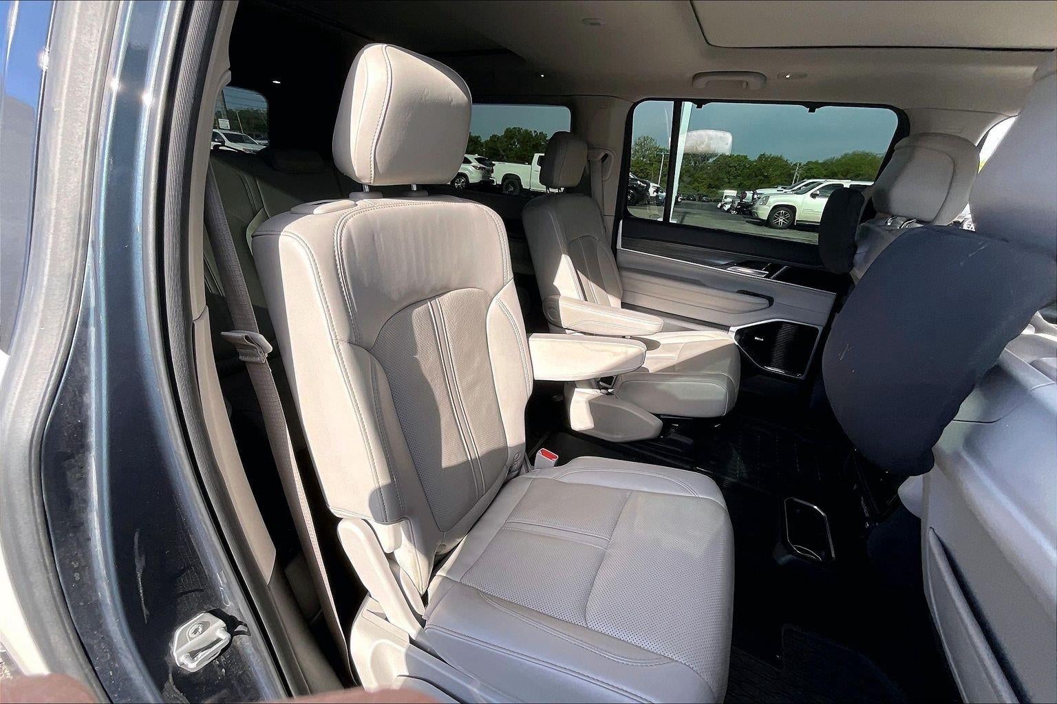 2023 Jeep Wagoneer L Series III