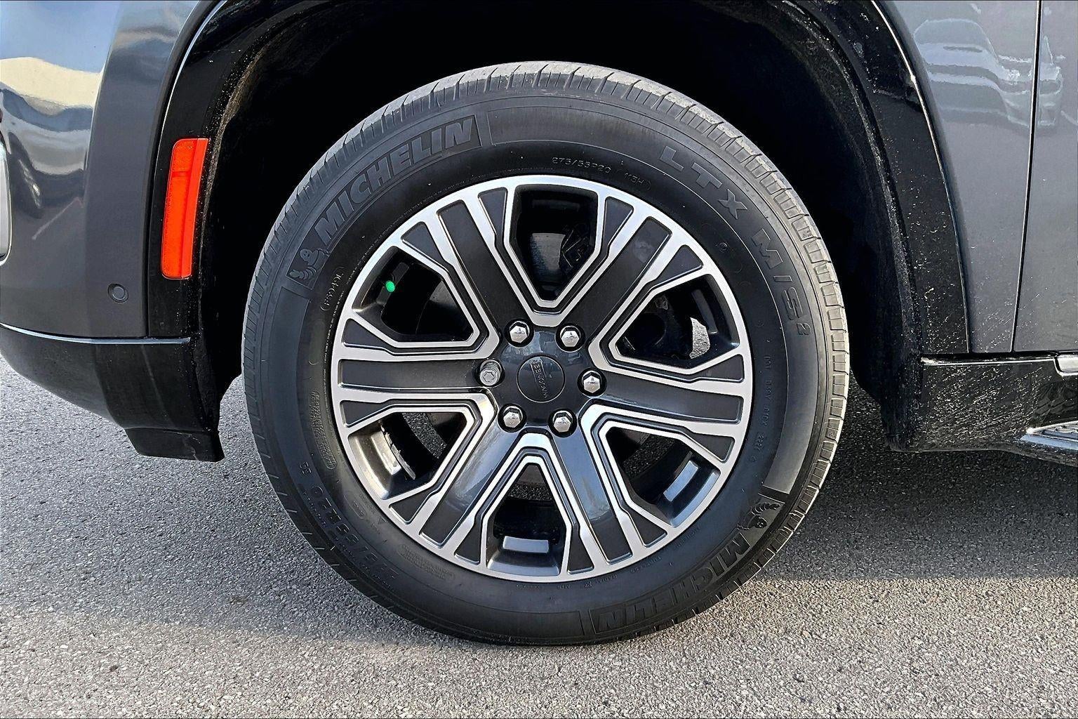 2022 Jeep Wagoneer Series III