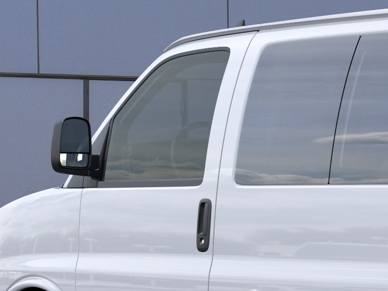 2026 Chevrolet Express Passenger 1LT