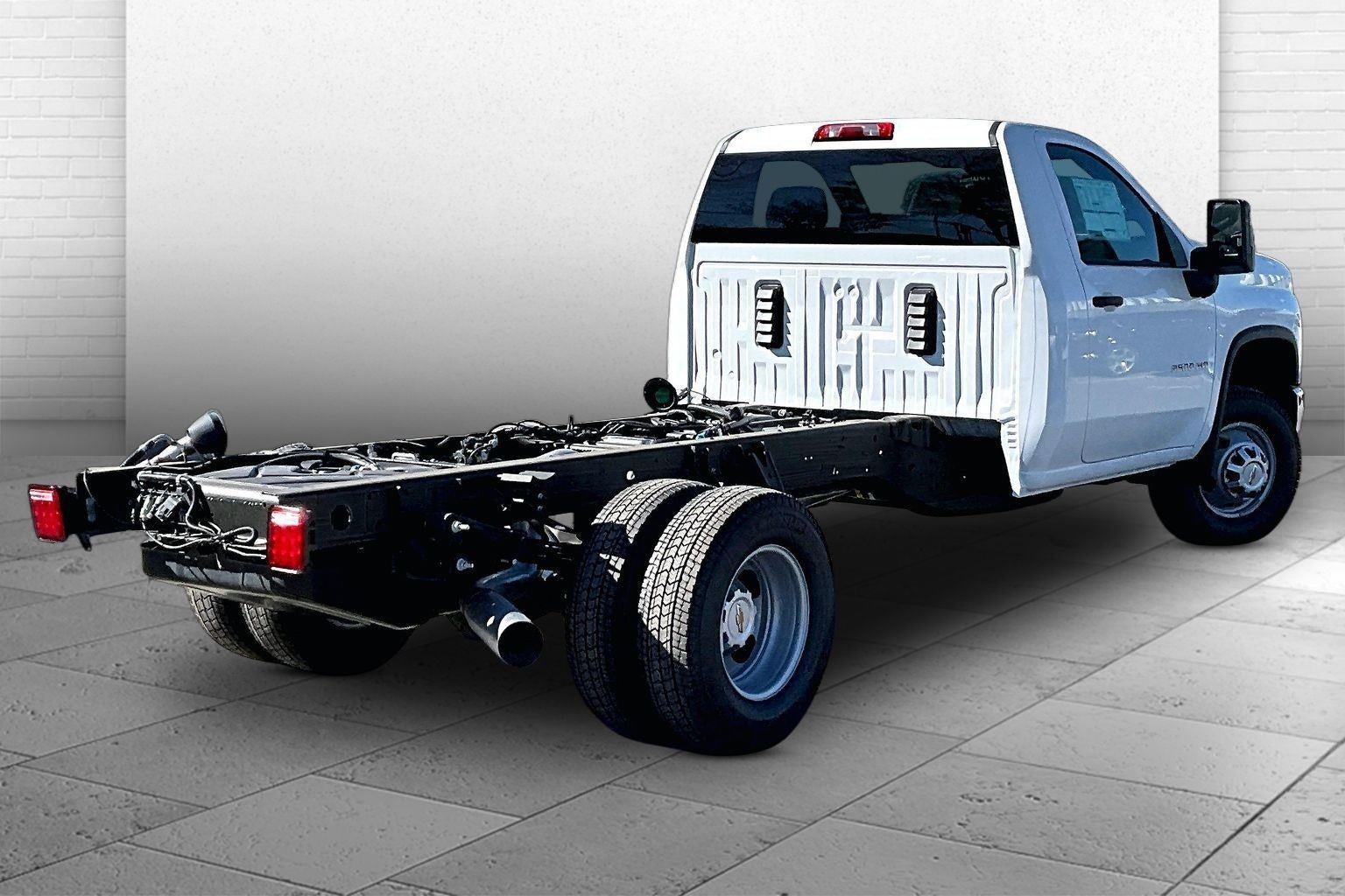 2026 Chevrolet Silverado 3500 HD Chassis Cab Work Truck