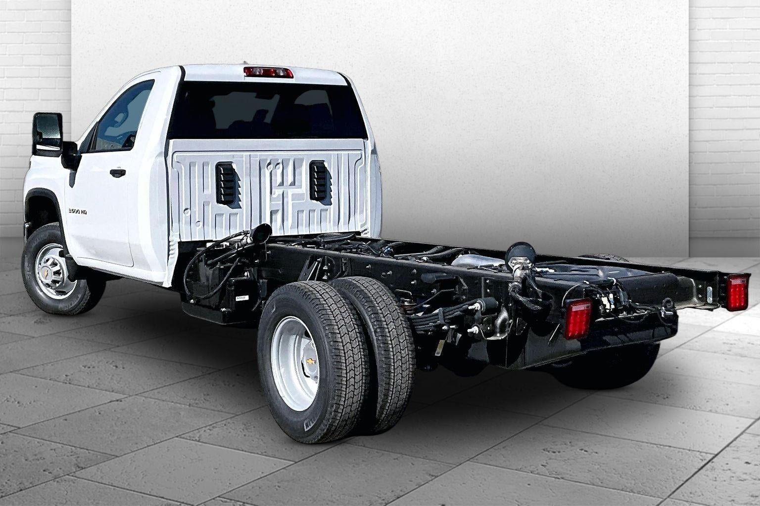 2026 Chevrolet Silverado 3500 HD Chassis Cab Work Truck