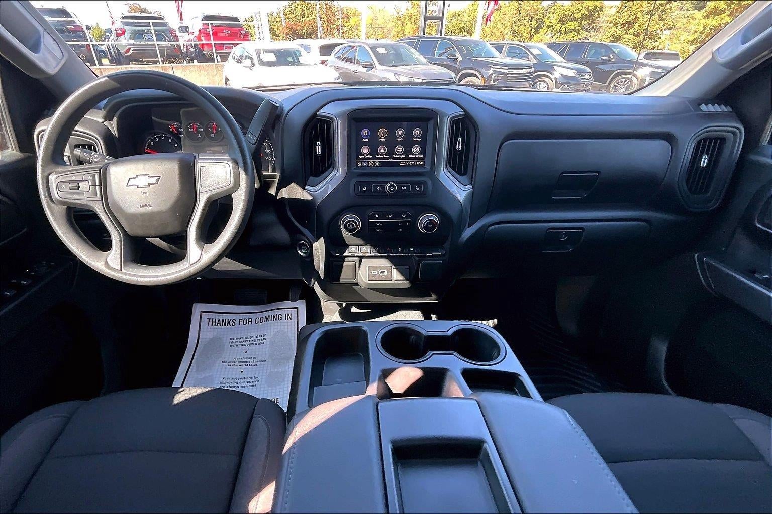 2025 Chevrolet Silverado 1500 Custom