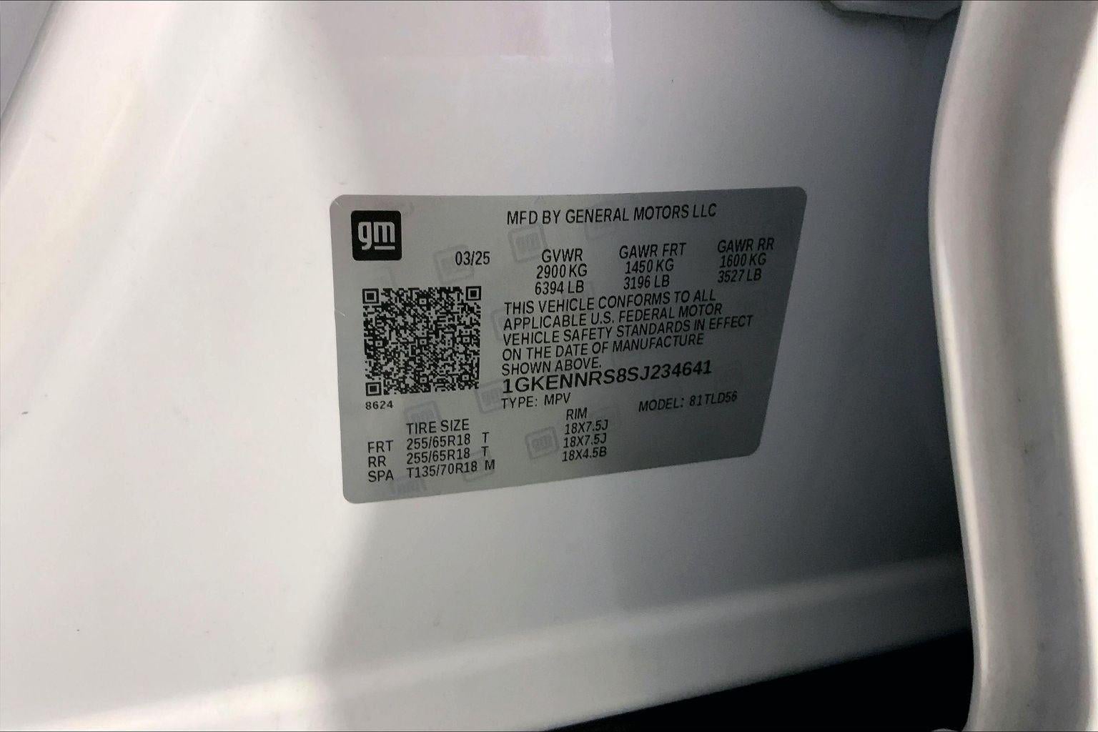 2025 GMC Acadia Elevation