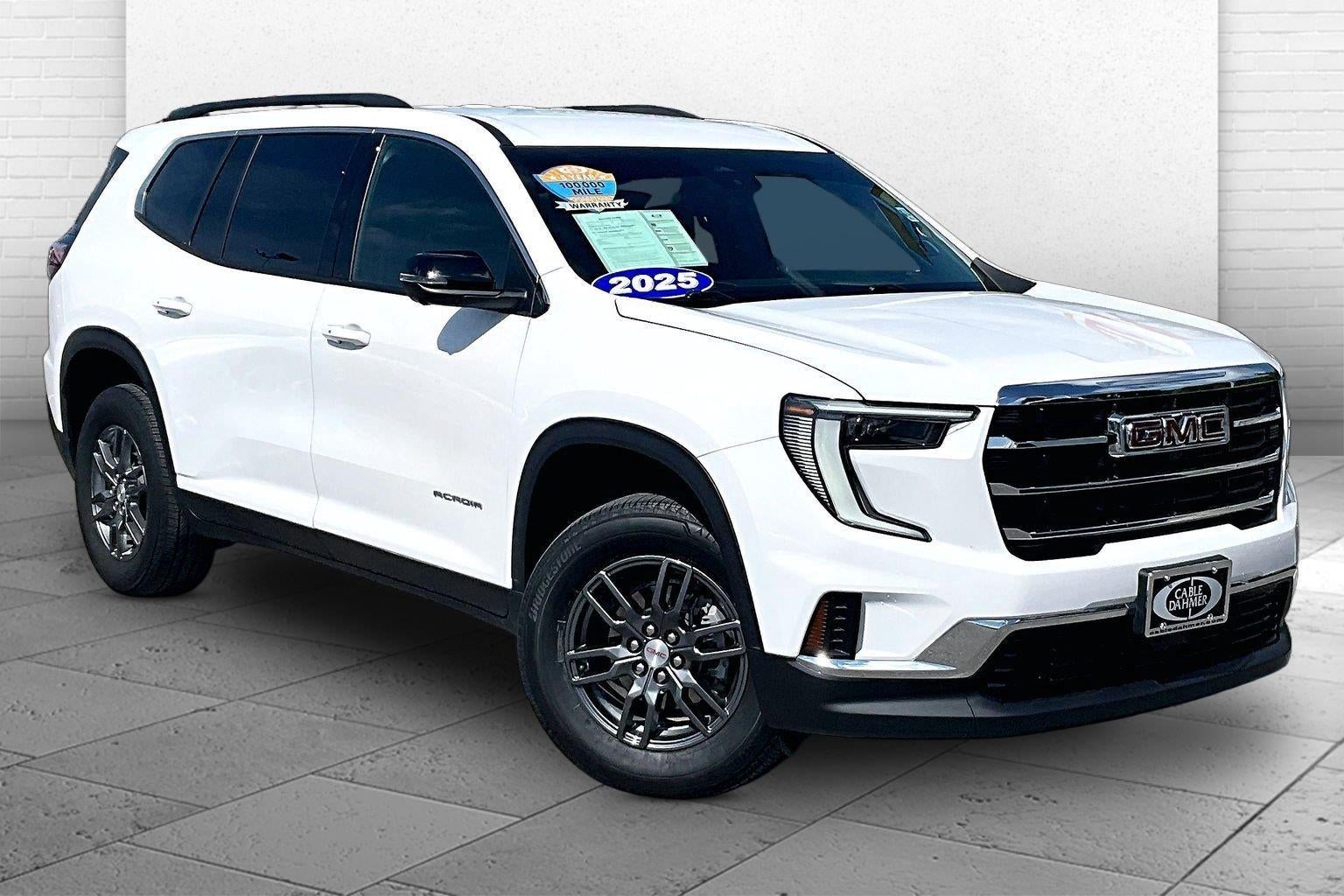 2025 GMC Acadia Elevation