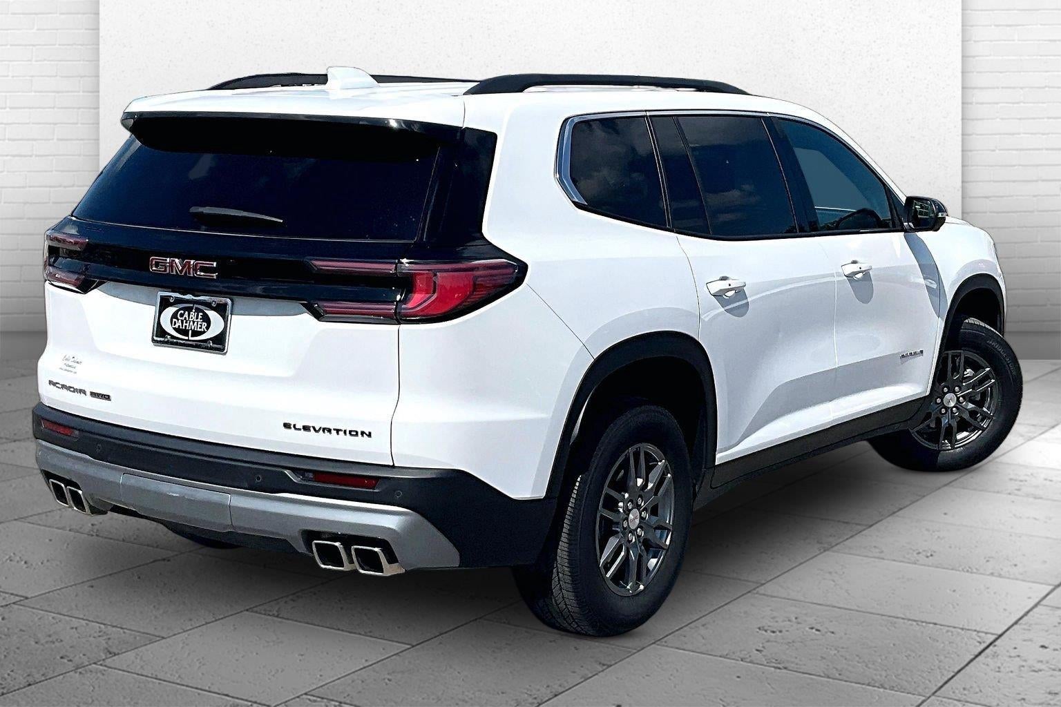 2025 GMC Acadia Elevation