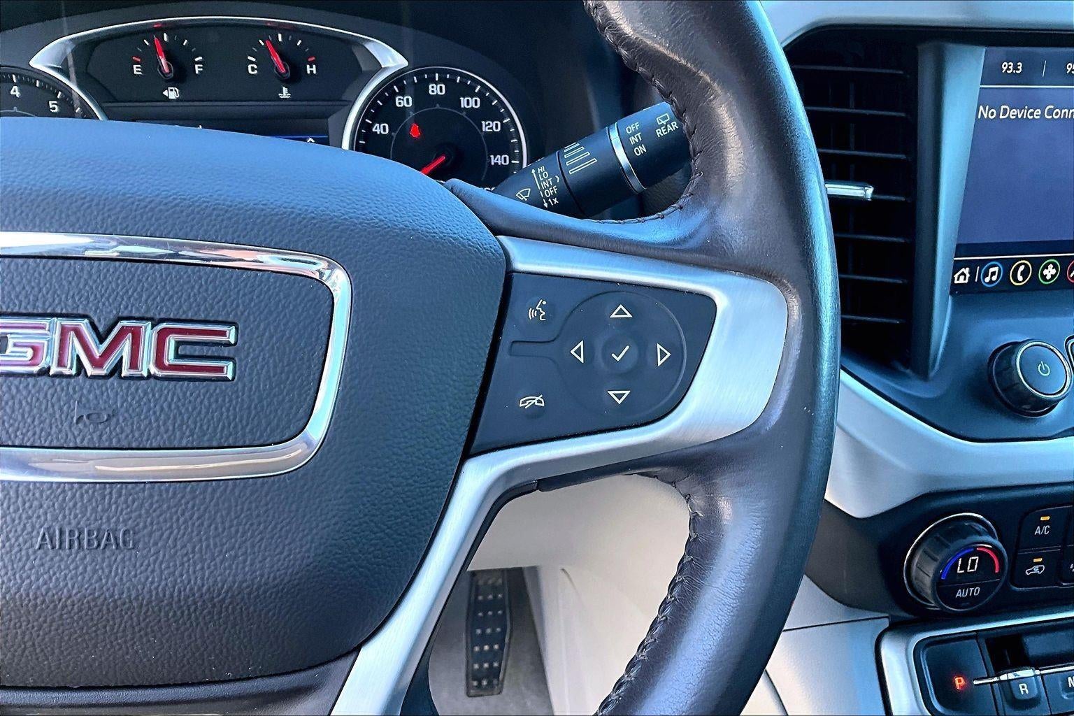 2020 GMC Acadia SLT