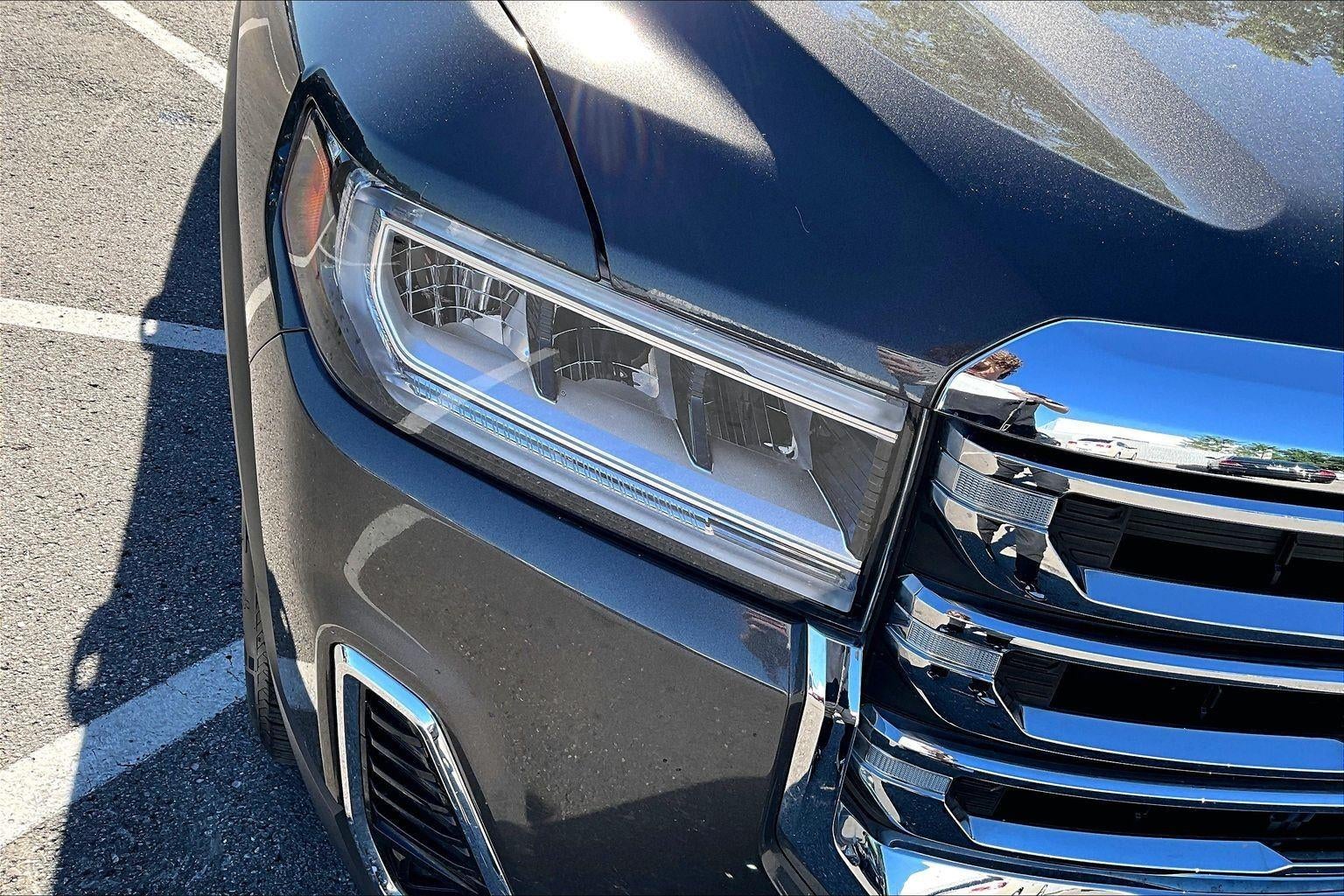 2020 GMC Acadia SLT