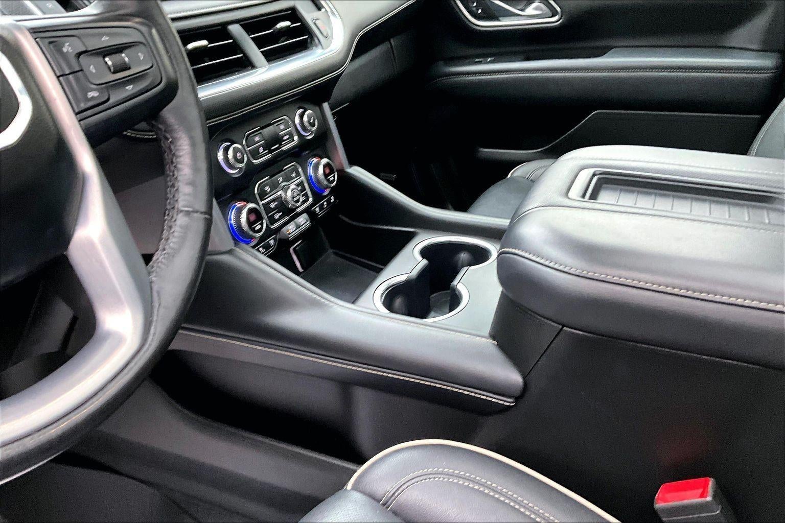 2022 GMC Yukon XL SLT