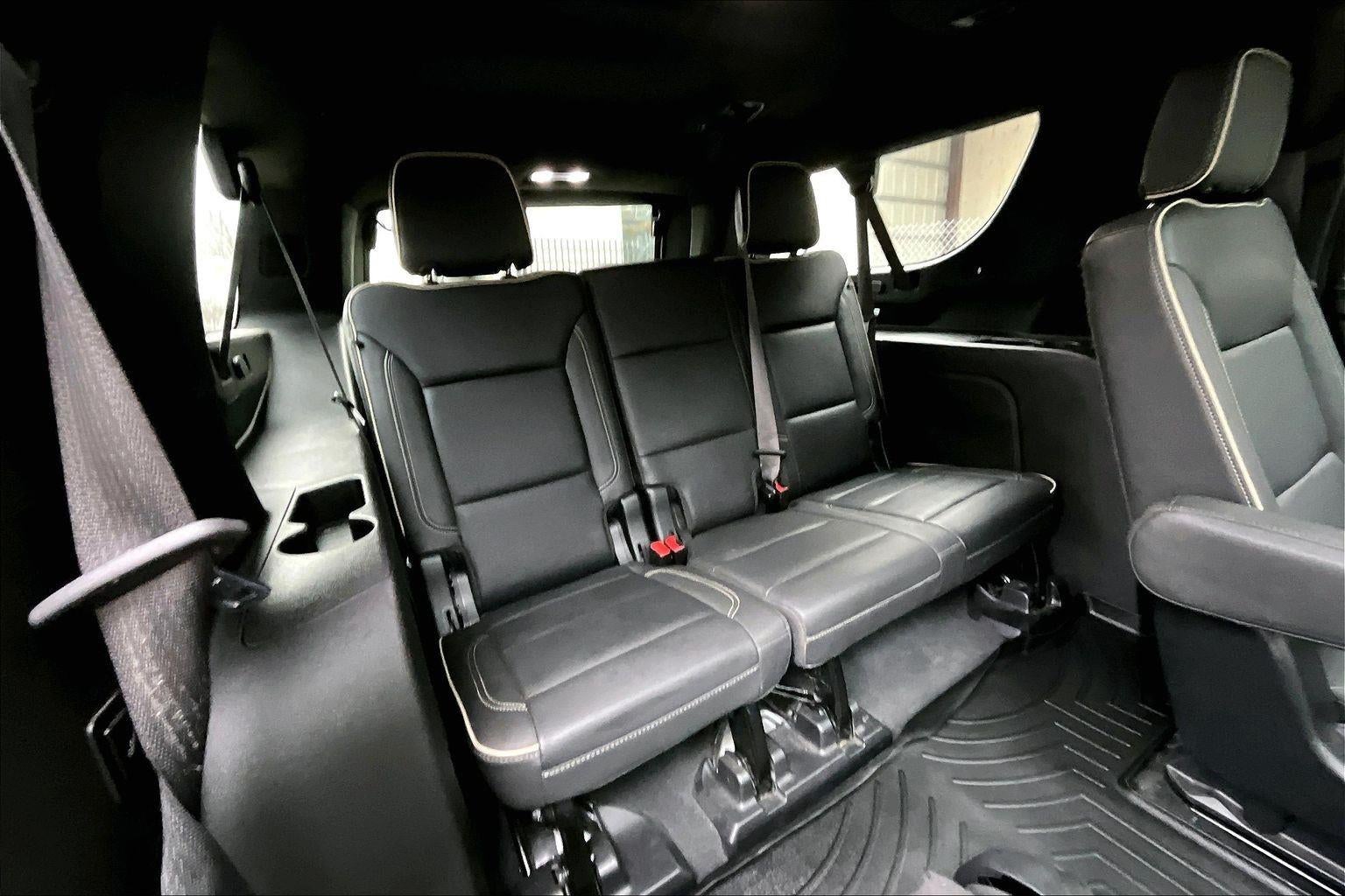 2022 GMC Yukon XL SLT