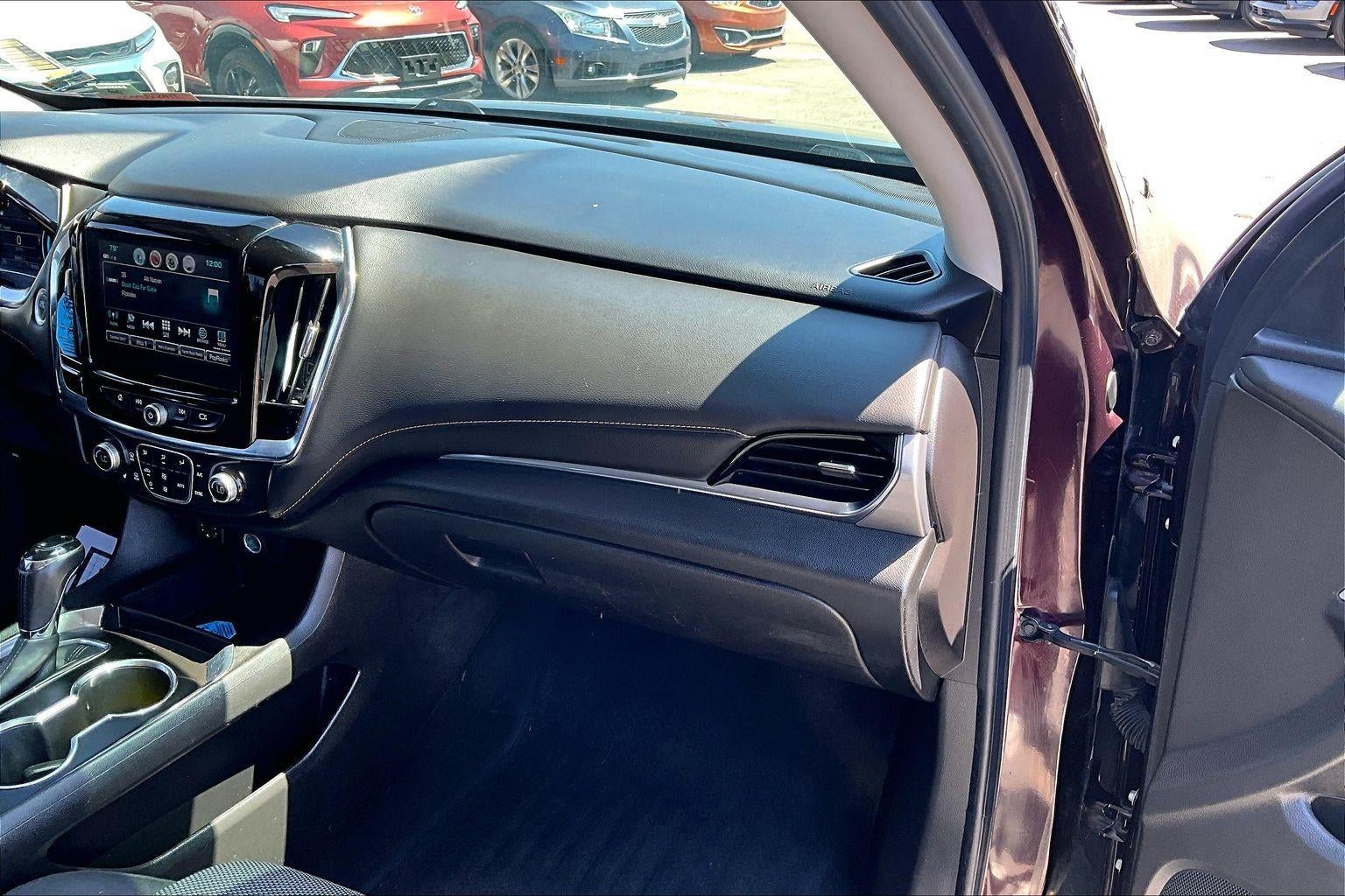 2018 Chevrolet Traverse LT Cloth