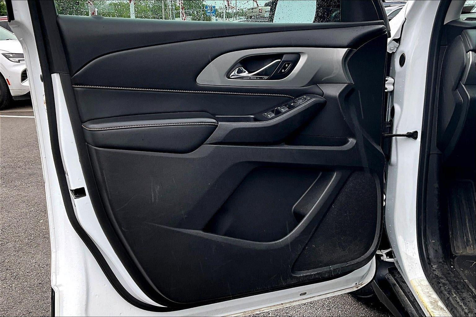 2021 Chevrolet Traverse Premier