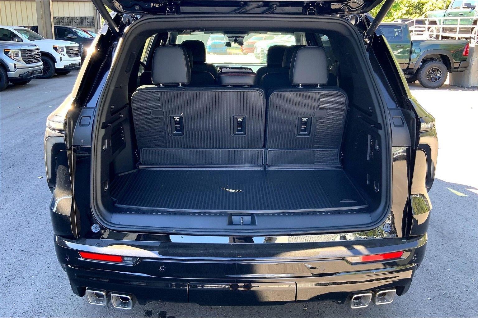 2027 Chevrolet Traverse RS