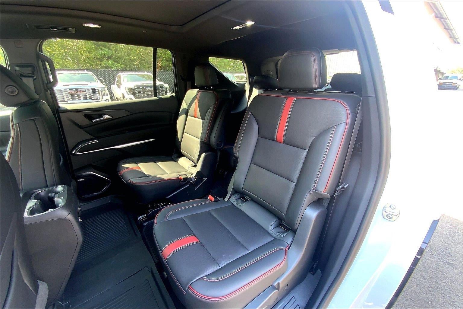 2027 Chevrolet Traverse RS