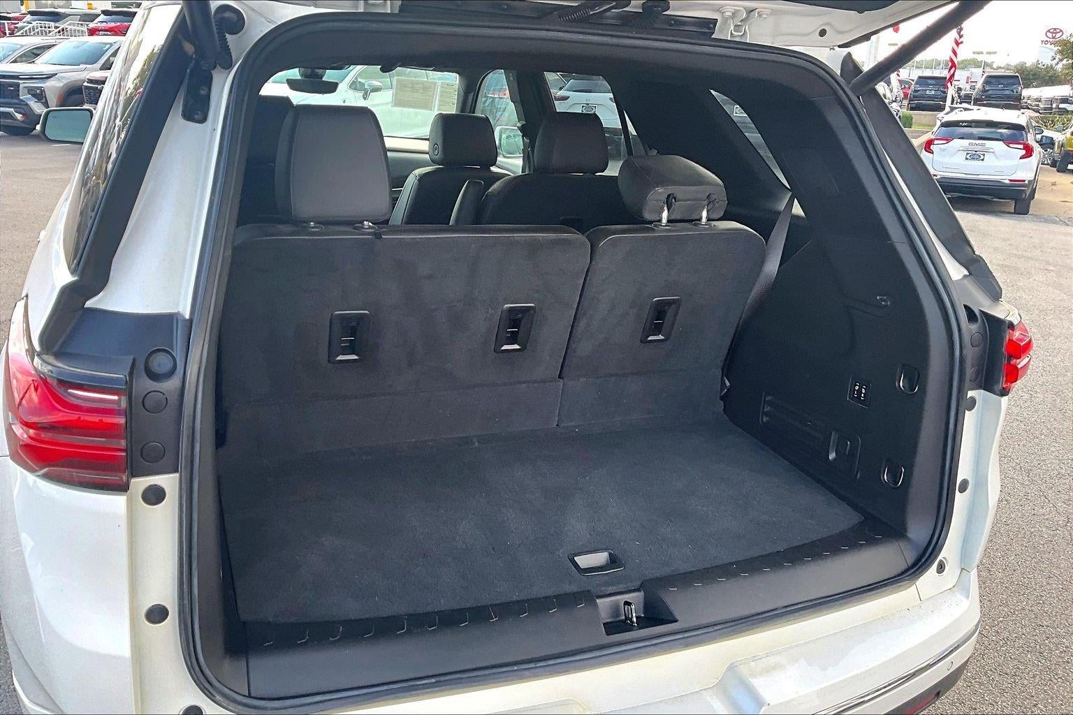 2022 Chevrolet Traverse High Country